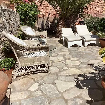 Apartamento Seaside Neoclassical In Vaporia