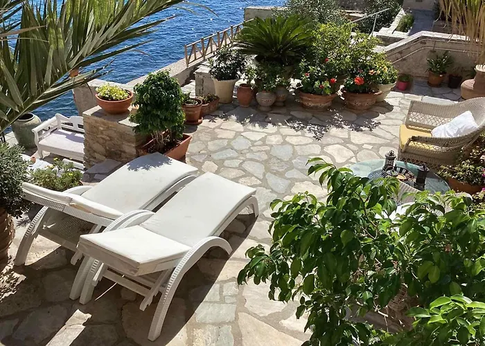 Apartamento Seaside Neoclassical In Vaporia