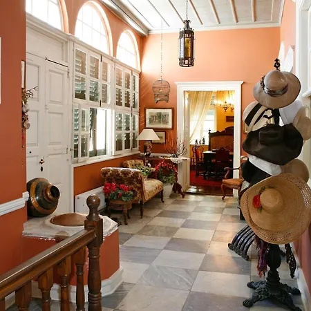 דירה Seaside Neoclassical In Vaporia *