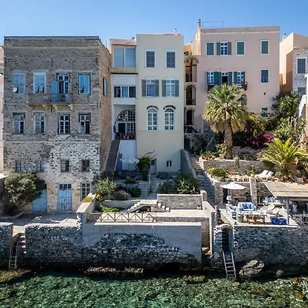 Seaside Neoclassical In Vaporia * Ερμούπολη